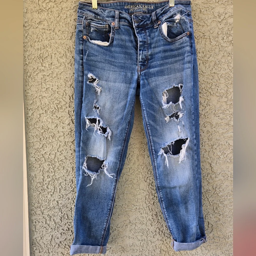 American Eagle Tomgirl Women's Blue Jeans - Picture 2 of 10